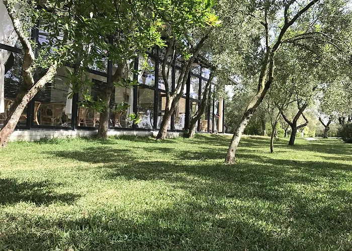 Terra Rossa Літній будинок *